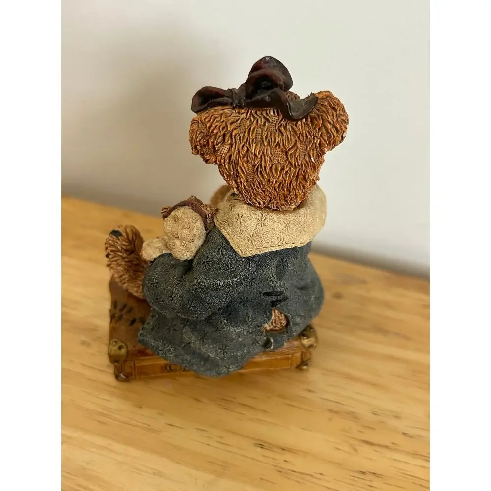 Boyds Bearstone 1993 Sailboat Baby Bear on Suitcase Figurine Style 2000